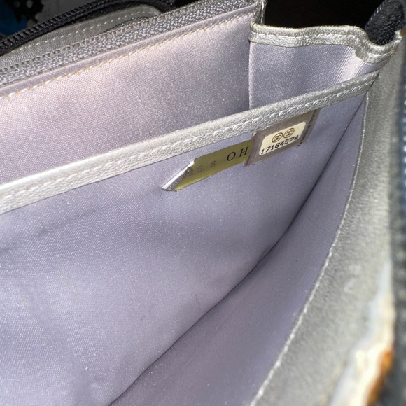 Authentic Chanel CC Camilla Lambskin Zipped Wallet - Picture 3 of 6